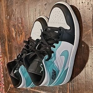 GUC Air Jordan 1 Mid Tropical Shoes 7.5